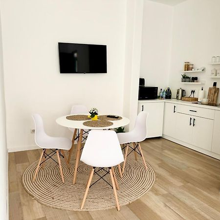 Central - Cozy Studio Арад Екстериор снимка